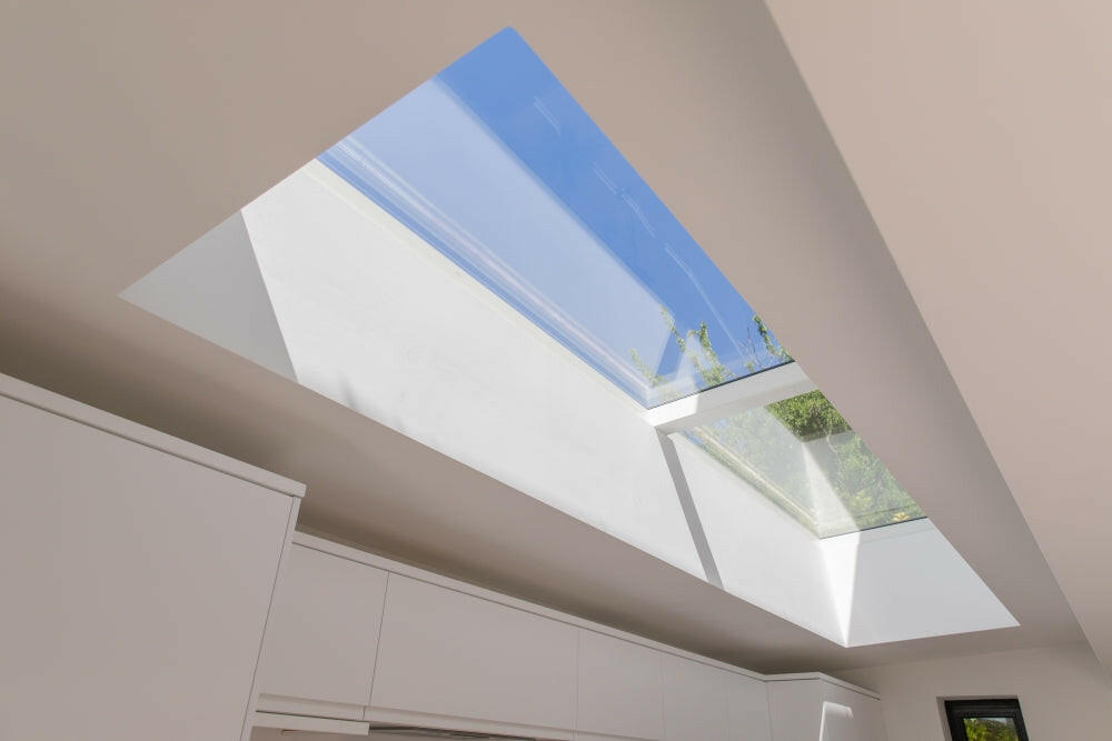 1500 x 4000 mm Electric Opening Glass Link Modular Skylight | 1 Fixed 1 Opening.