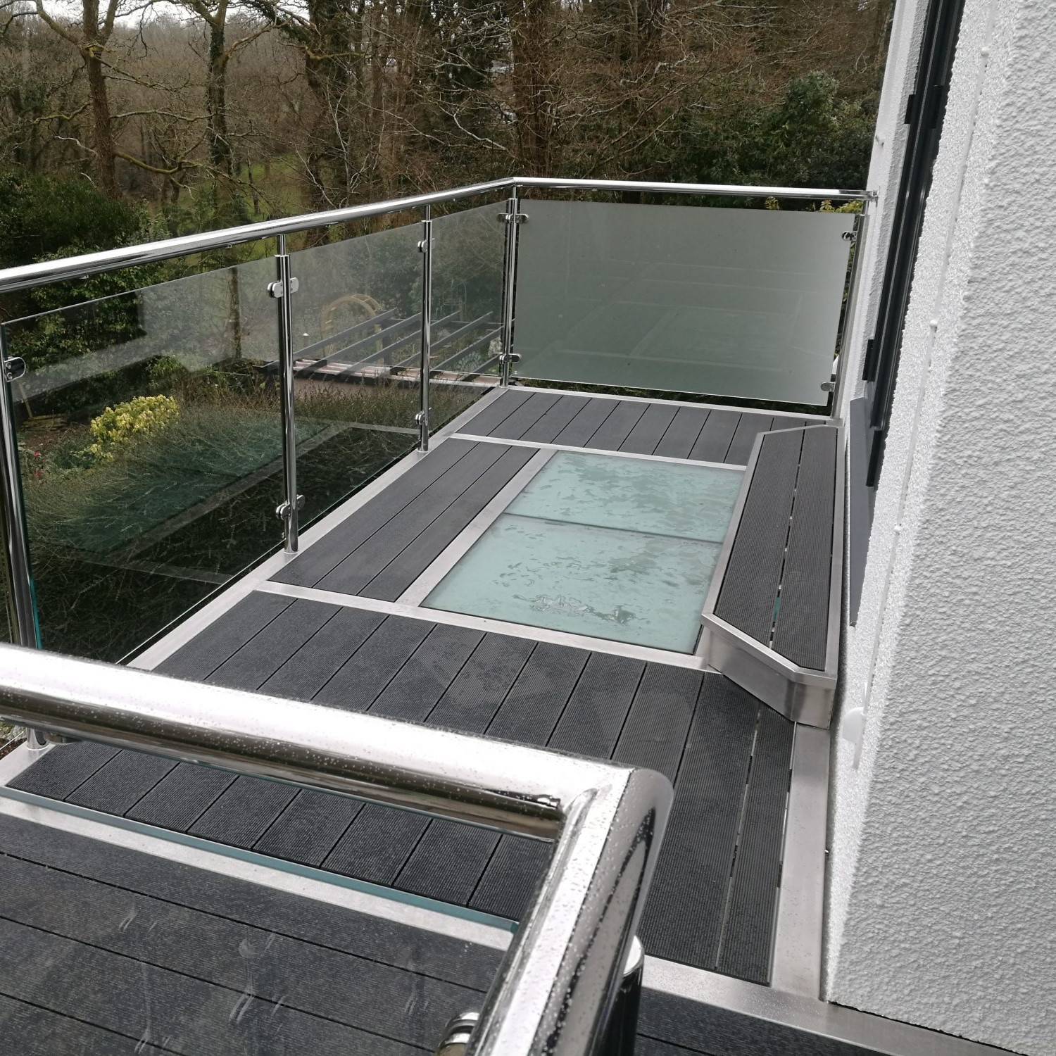 800 x 1200 mm Frameless Walk-on Skylight