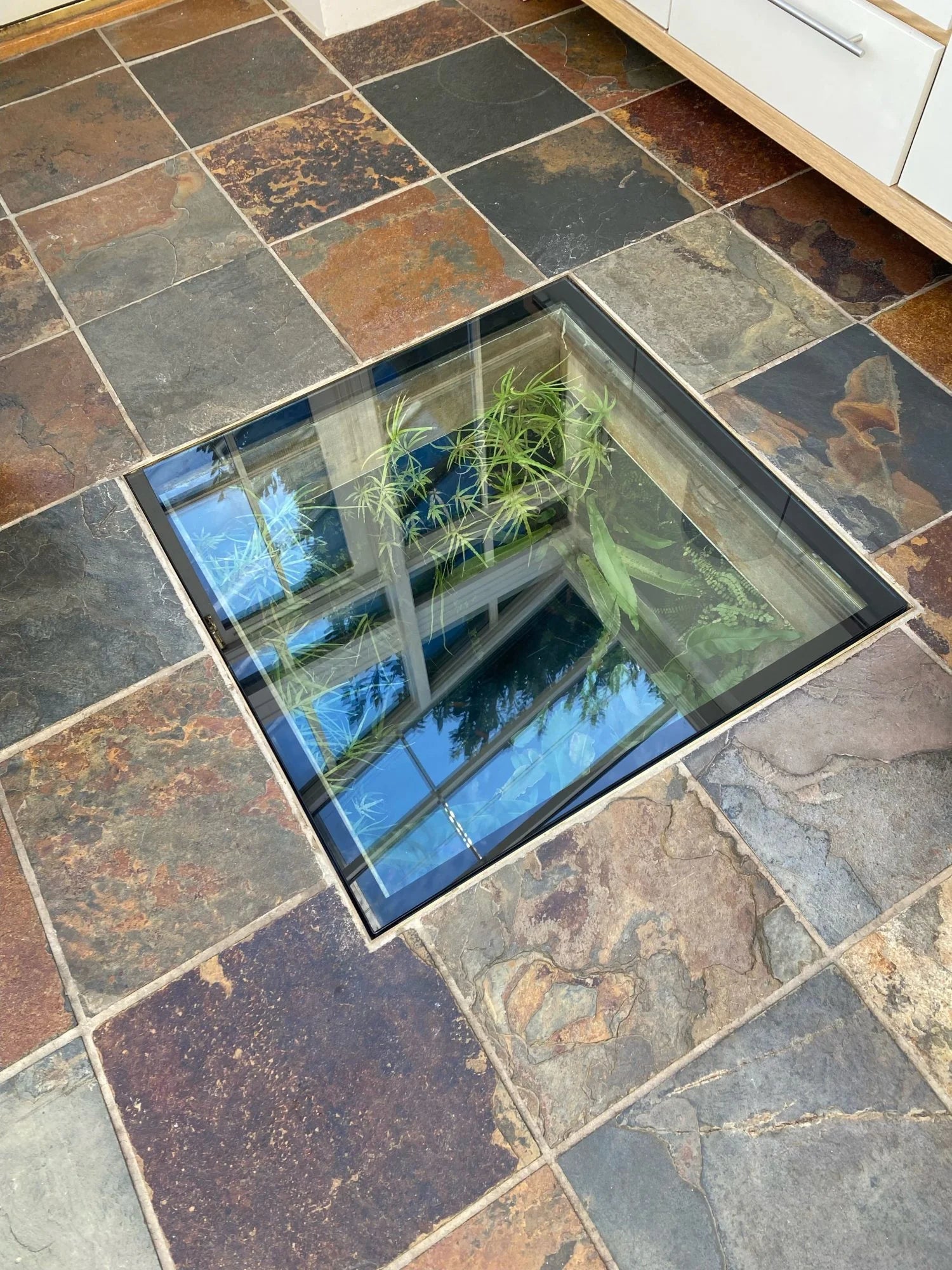 600 x 1200 mm Frameless Walk-on Skylight